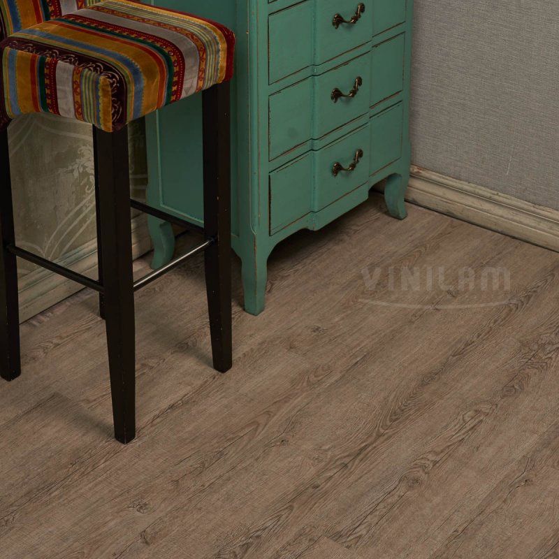 картинка Vinilam Ceramo Дуб Шале 101-28 (Винилам Винилам Дуб Шале 101-28) магазин Симфония Пола - официальный дилер Vinilam в России картинка Vinilam Ceramo Дуб Шале 101-28 (Винилам Винилам Дуб Шале 101-28) магазин Симфония Пола - официальный дилер Vinilam в России