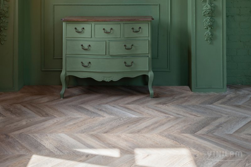 картинка Vinilam Паркет елочка Шеврон Сезар (Винилам RI4445118CL4 Шеврон Сезар) магазин Симфония Пола - официальный дилер Vinilam в России картинка Vinilam Паркет елочка Шеврон Сезар (Винилам RI4445118CL4 Шеврон Сезар) магазин Симфония Пола - официальный дилер Vinilam в России